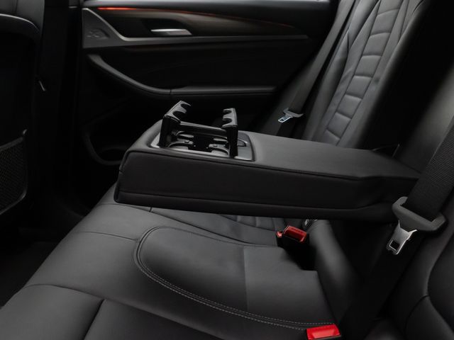 Foto Nummer 28: BMW X4