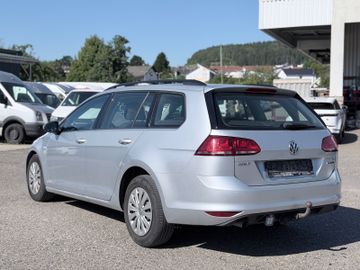Volkswagen Golf - 3