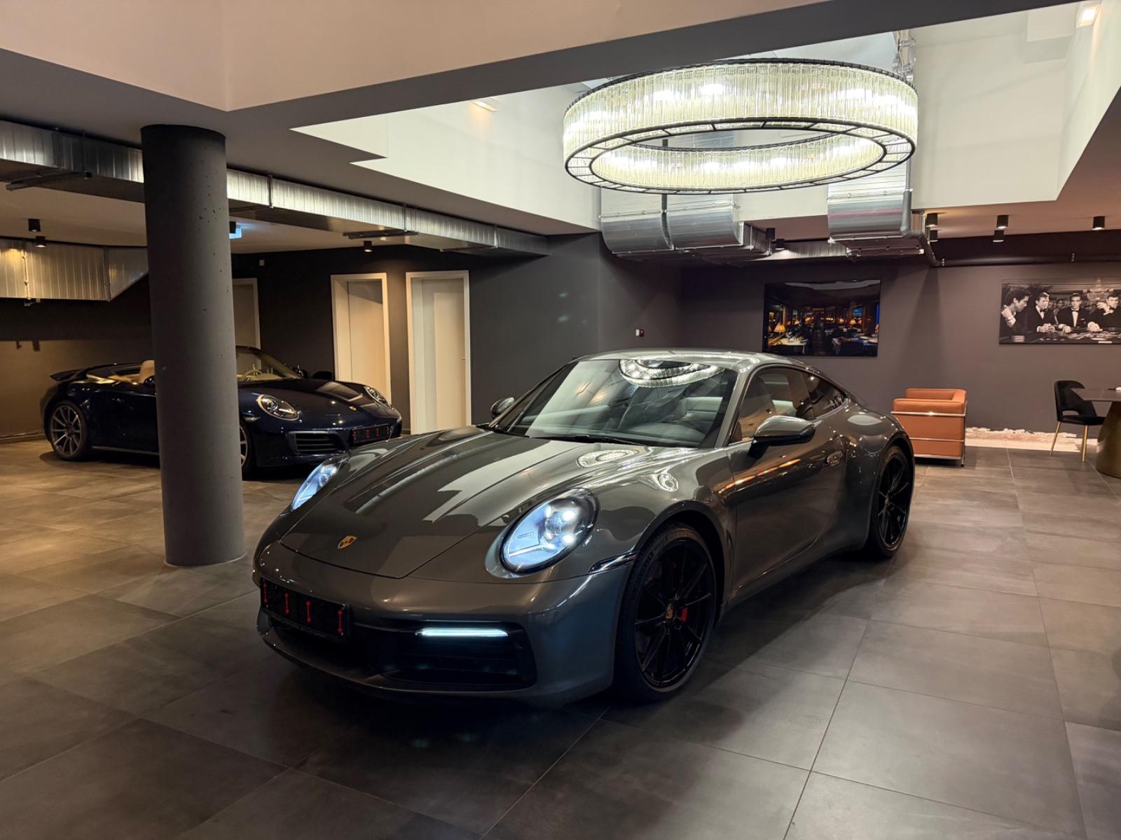 Porsche 992 911 CARRERA 4S PDK