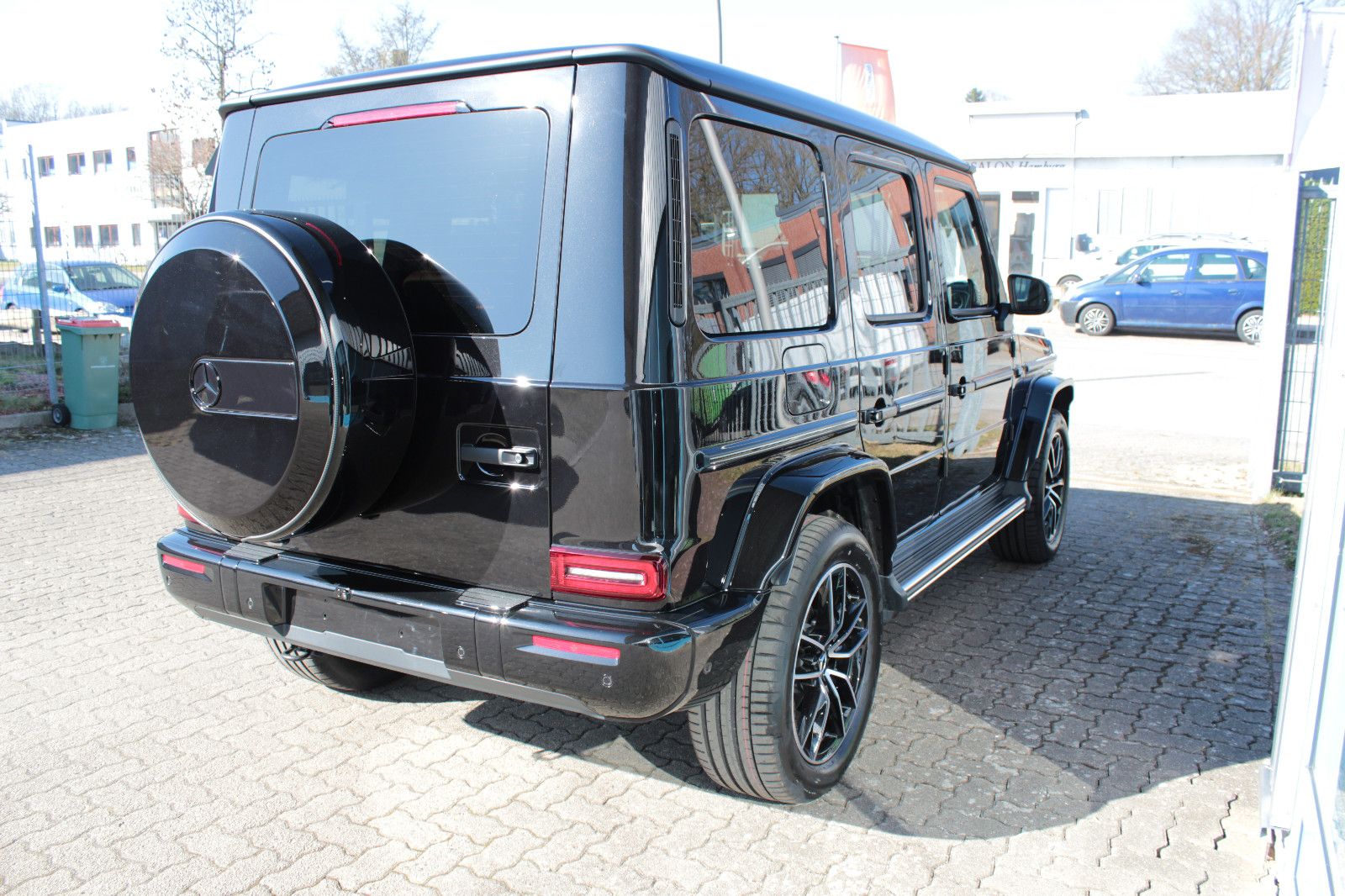 Fahrzeugabbildung Mercedes-Benz G 450d *MY26**Prd26**Technik**Amg Line**Superior