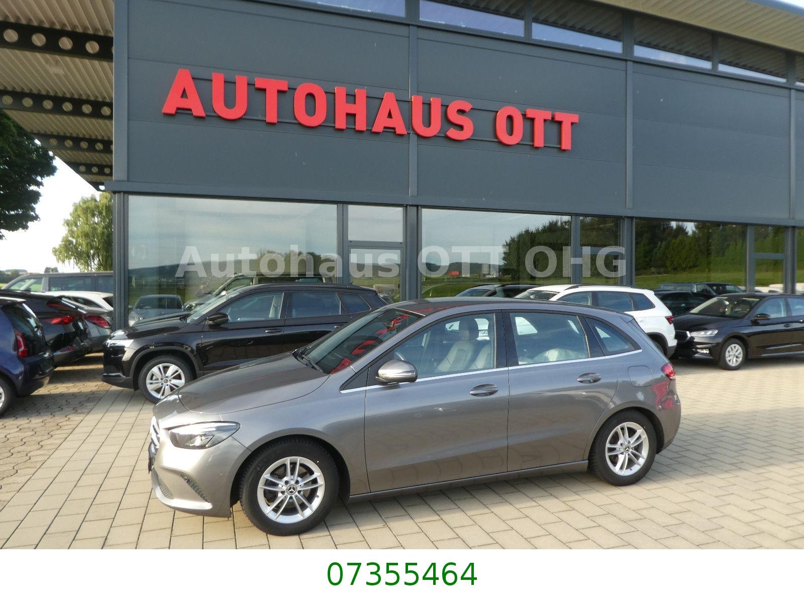 Mercedes-Benz B 180 B Automatik  8 fach AHK LED