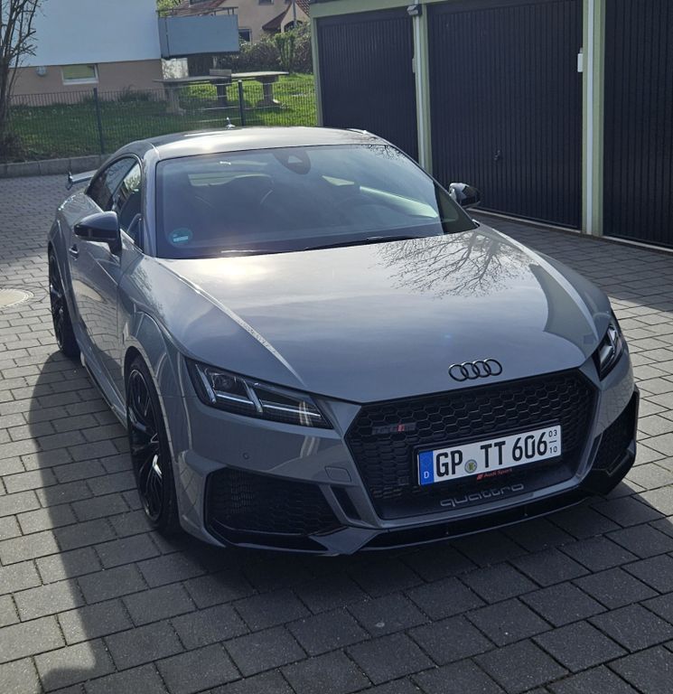 Image of Audi TT RS