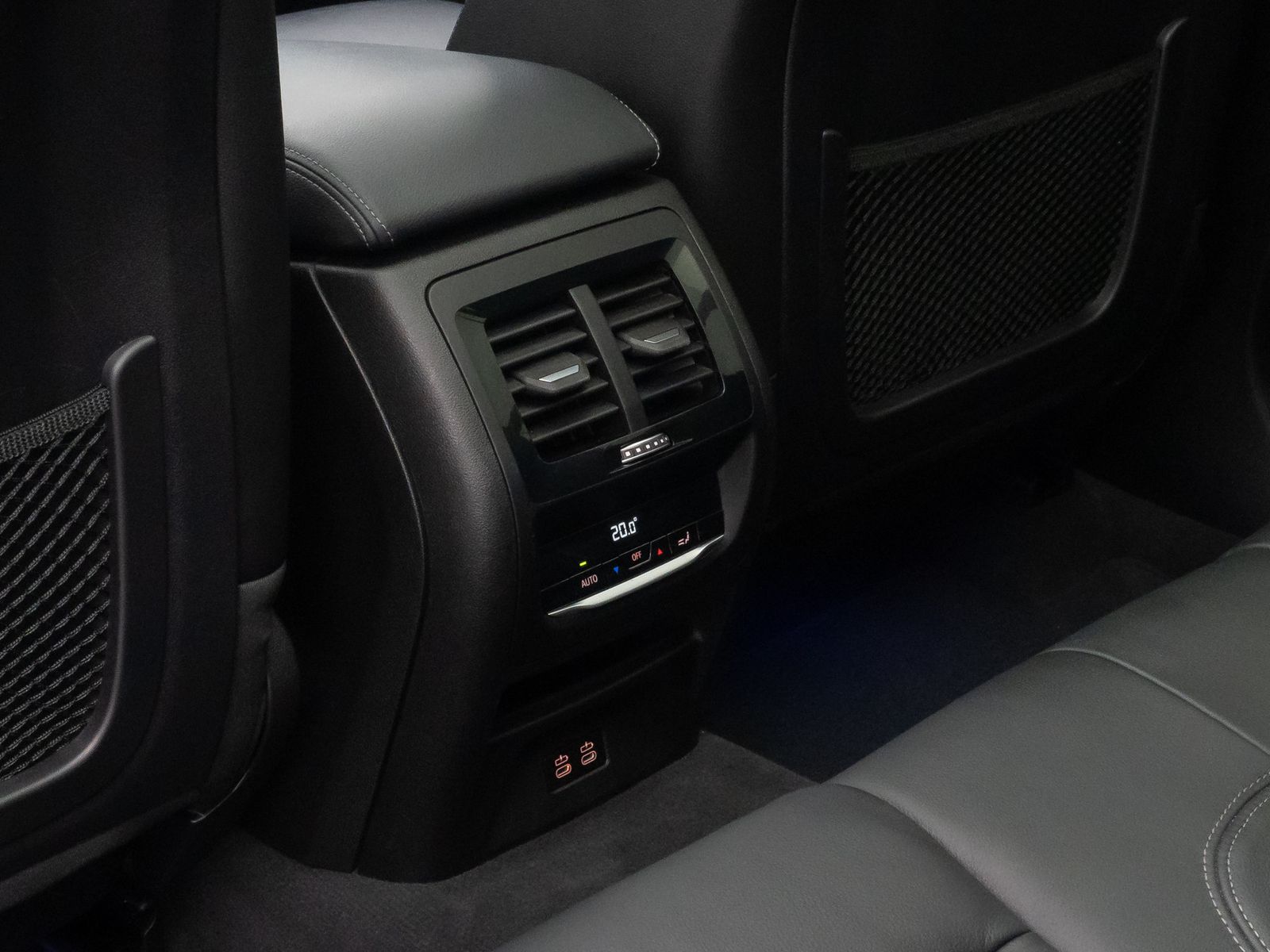 Fahrzeugabbildung BMW X3 xD20i M Sport DAB Kamera Panorama Komf 20Zoll