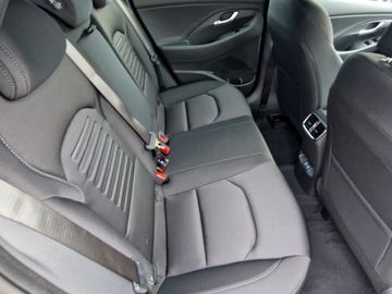 Hyundai i30 1.6 T-GDI TREND (150 PS) Automatik