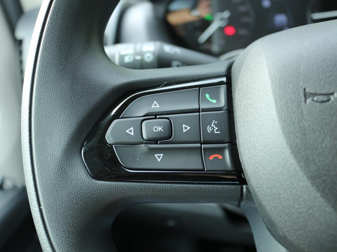 Fahrzeugabbildung Citroën Jumper Kasten Hochraum 35 L3H2 Heavy BlueHDi 140