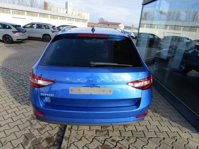 Fahrzeugbild 4