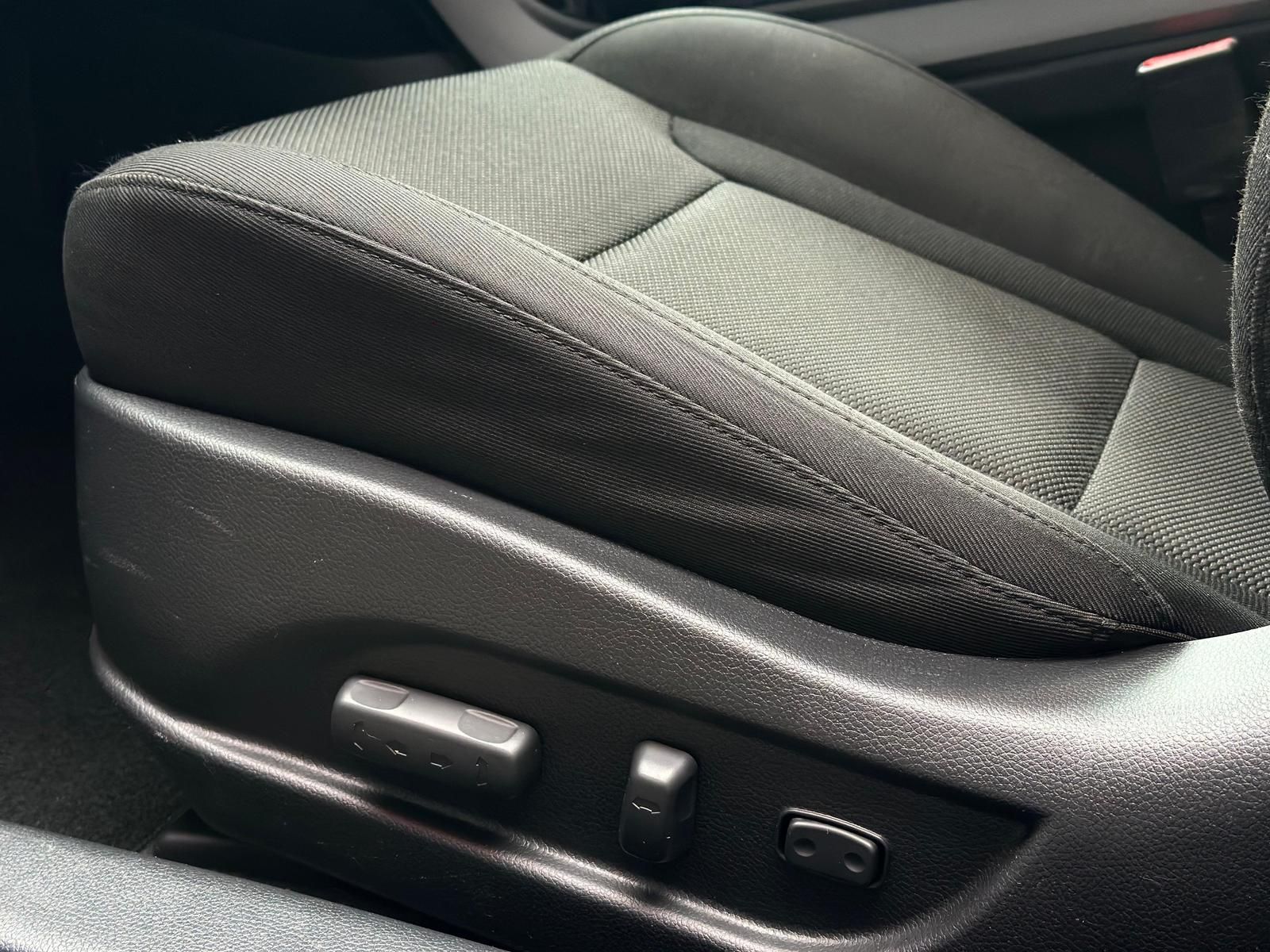 HYUNDAI i40 1.6CRDi SPACE* SHZ#LH#TEMPO#NAVI#PDC#CAM#DAB - Image 19