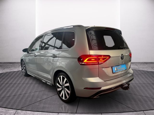 Fahrzeugabbildung Volkswagen Touran 1.5 TSI DSG HIGHLINE IQ.DRIVE LED R-LINE