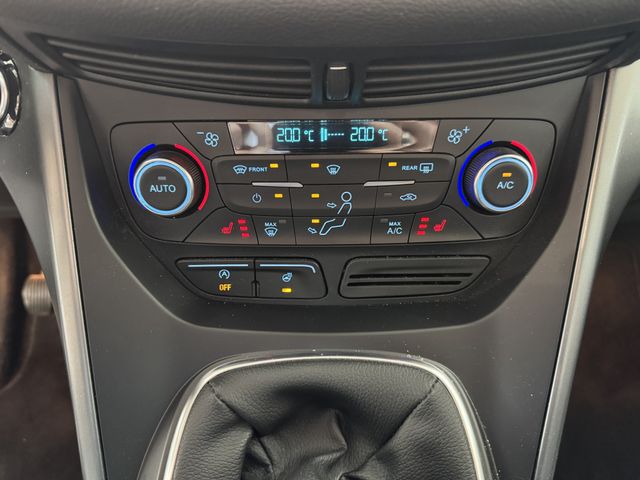 Ford Kuga Cool & Connect