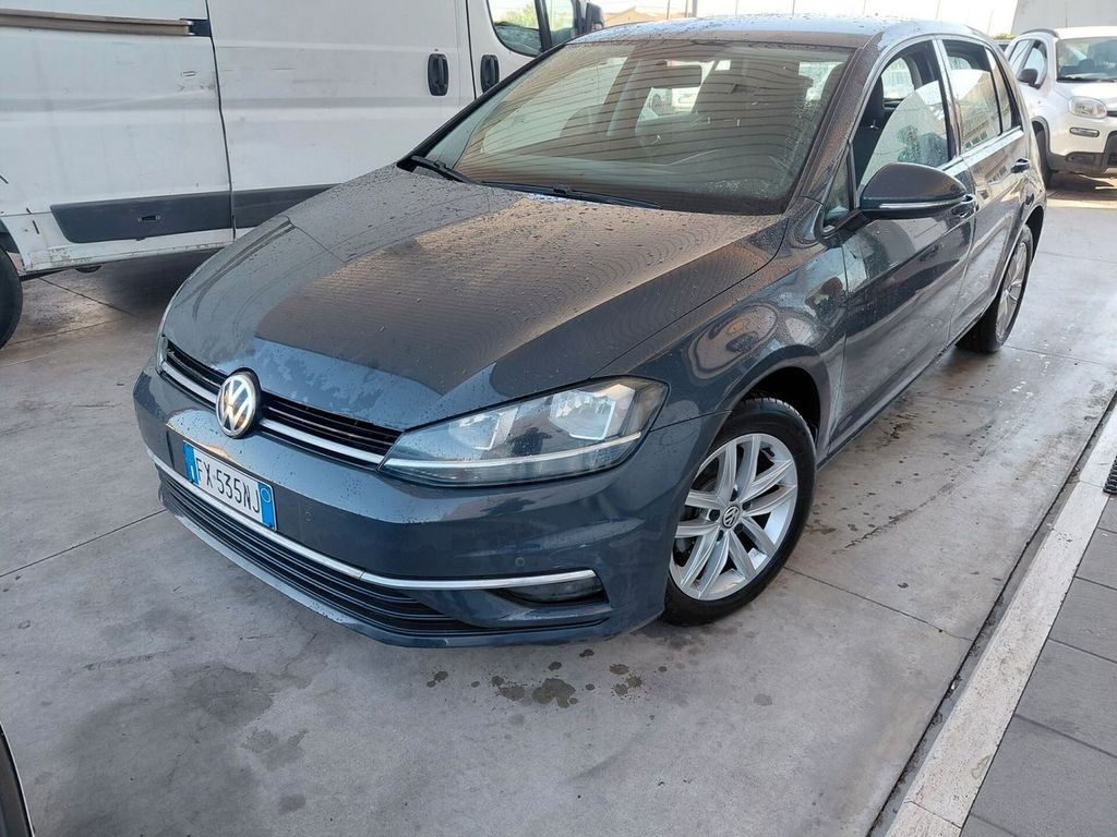 Image of Volkswagen Golf