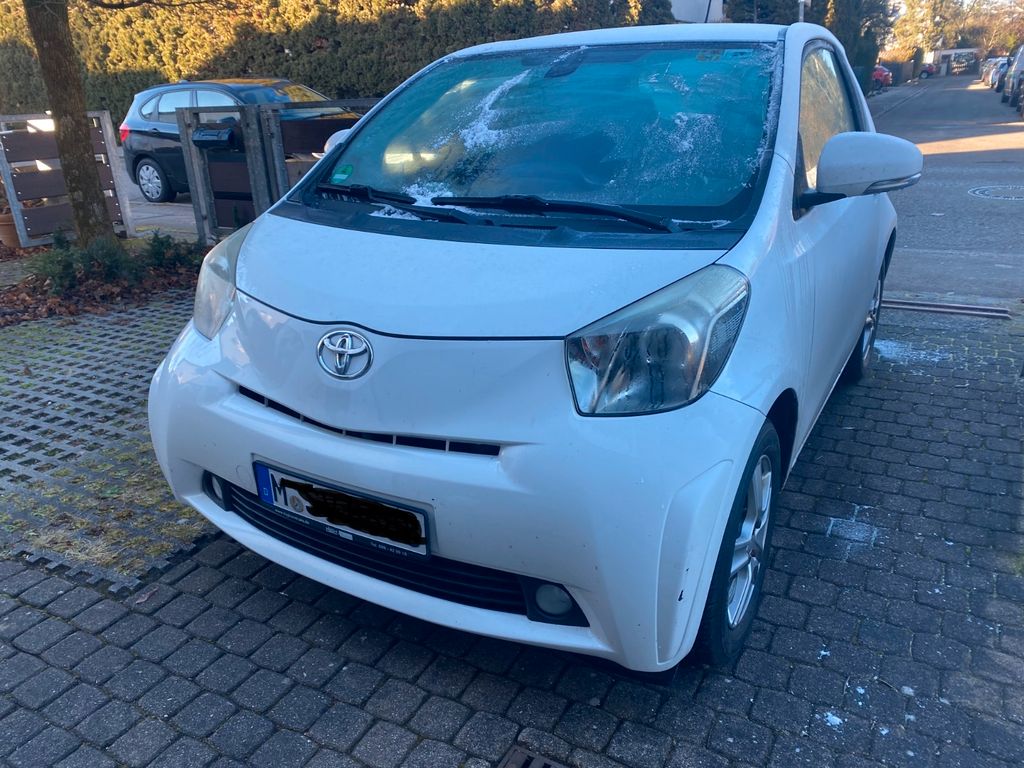 Toyota IQ