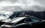 Porsche 991.2 Carrera 4 Black in Black Approved bis 27 - Porsche 991 von privat