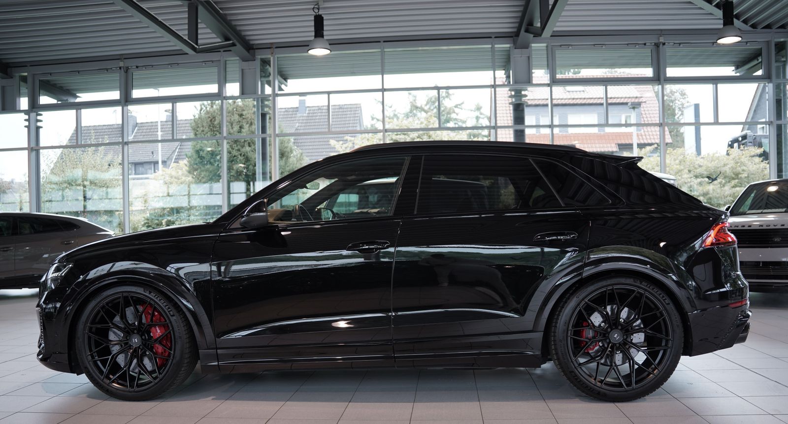 Audi Rsq8