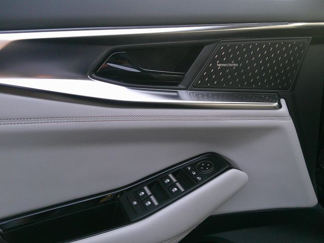 Renault Espace VI Iconic E-Tech Hybrid