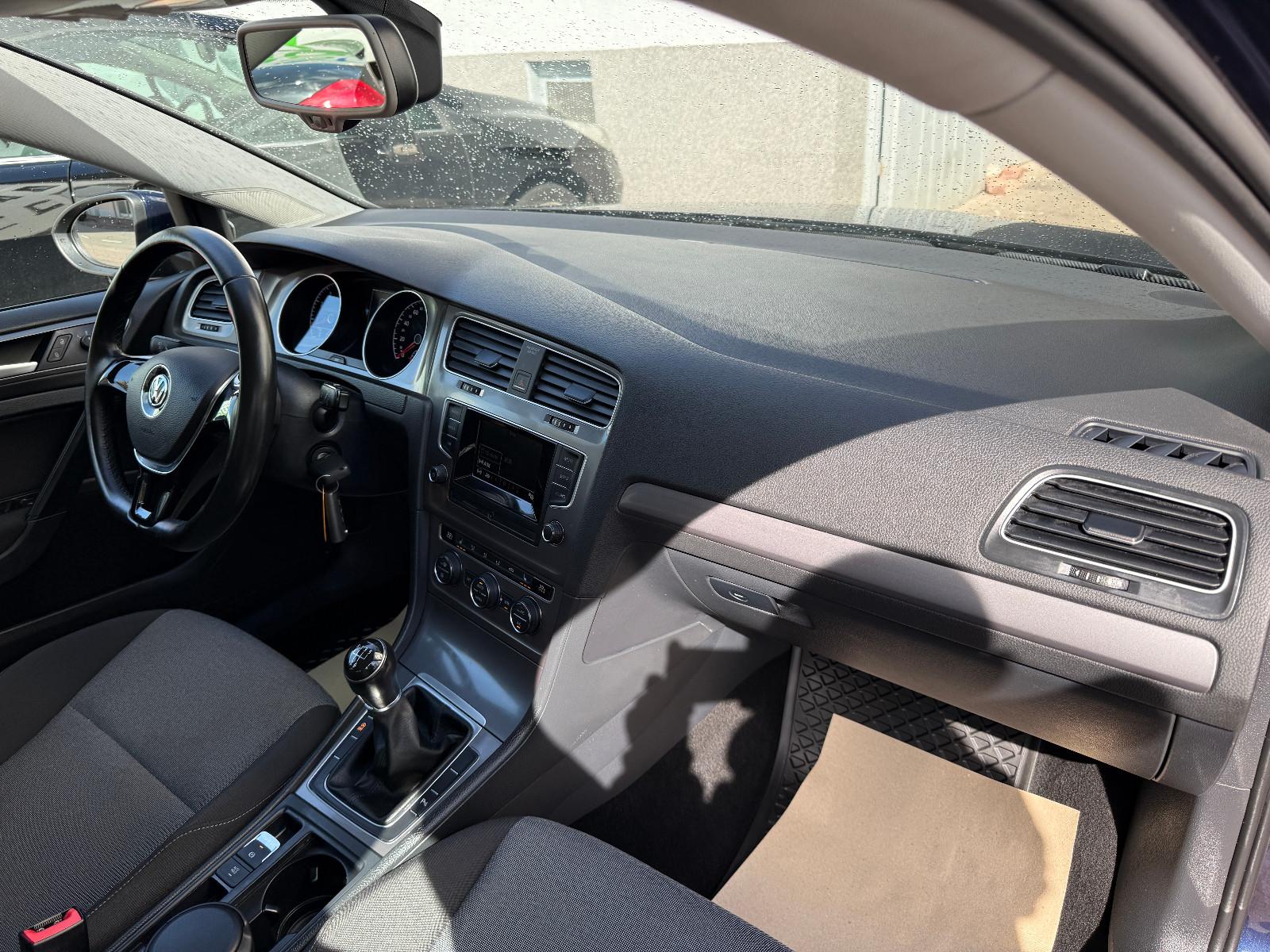 Volkswagen Golf VII 1.2 TSI Lim. BMT *PDC/AUX/Sitz-Hz*