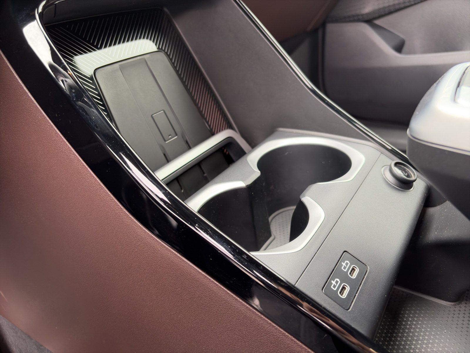 BMW iX1 - Bild 25