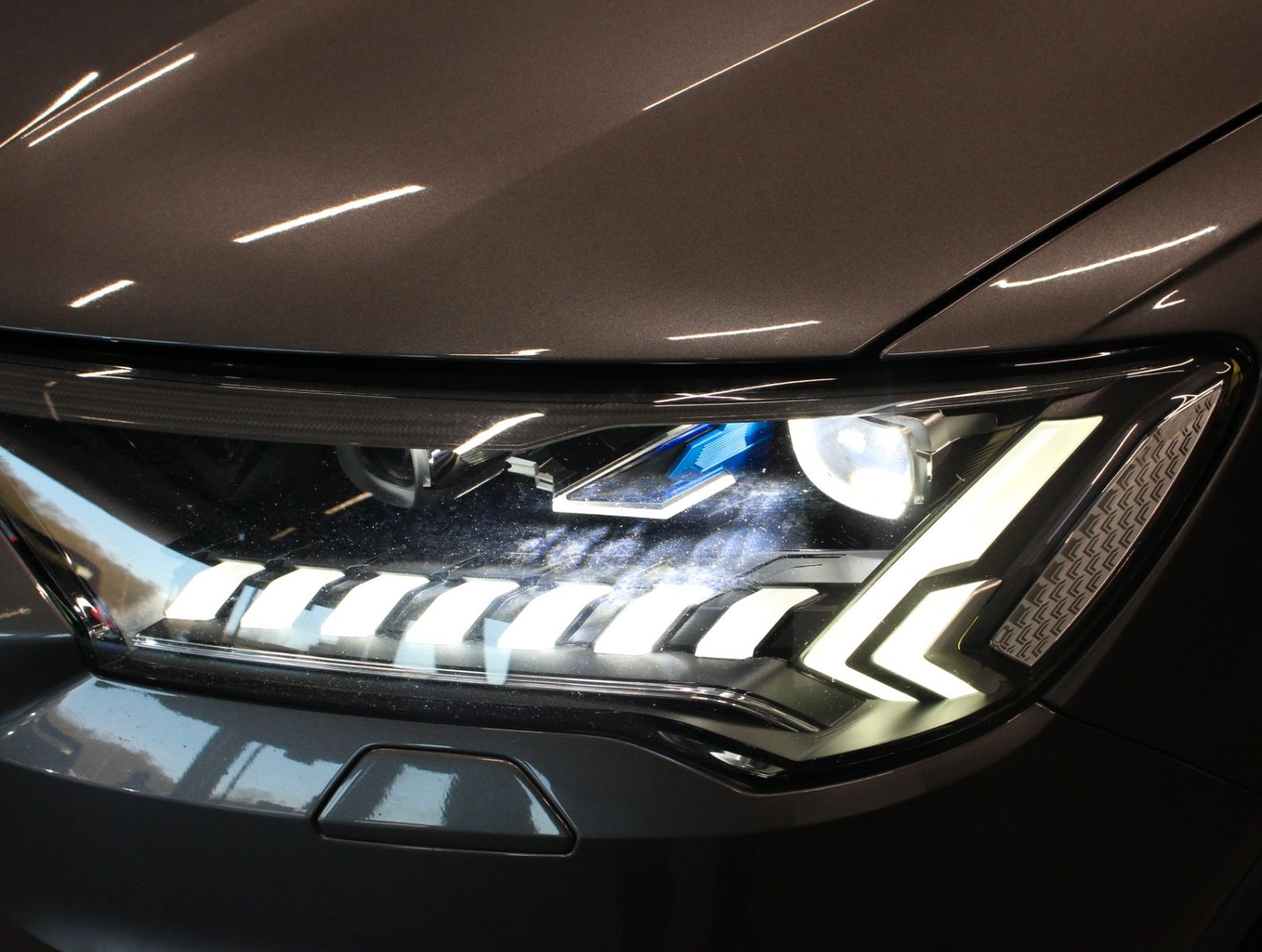 Fahrzeugabbildung Audi Q7 50 TDI Quattro  1.Hand+Pano+Standhzg.+HUD