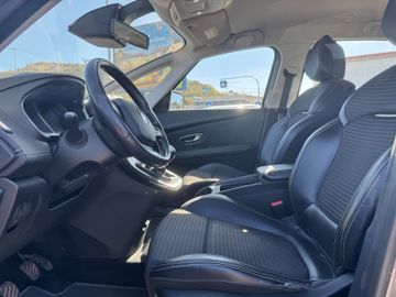 Renault Scenic - 9