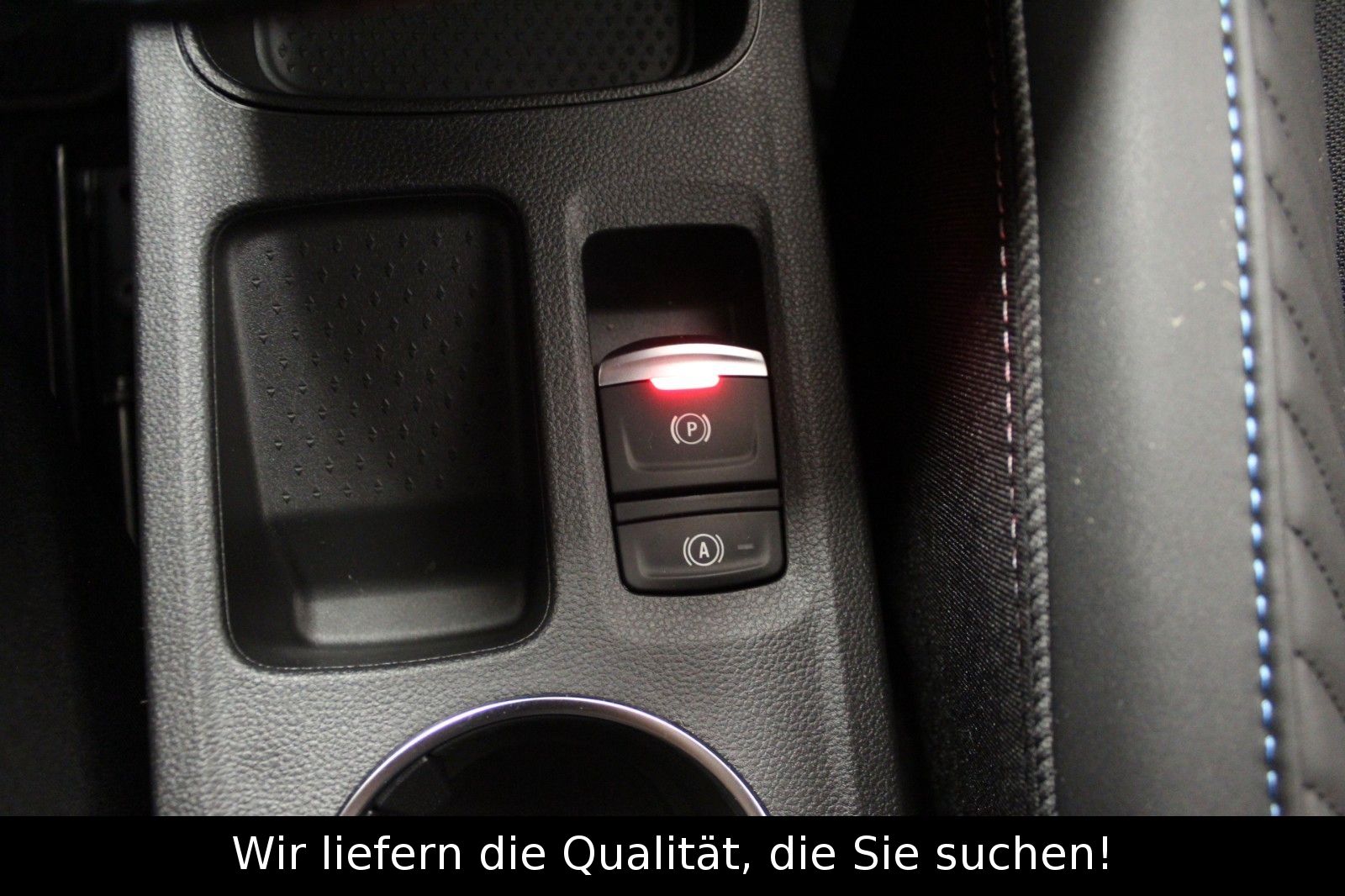 Fahrzeugabbildung Renault Captur Mild Hybrid 160 EDC Esprit Alpine