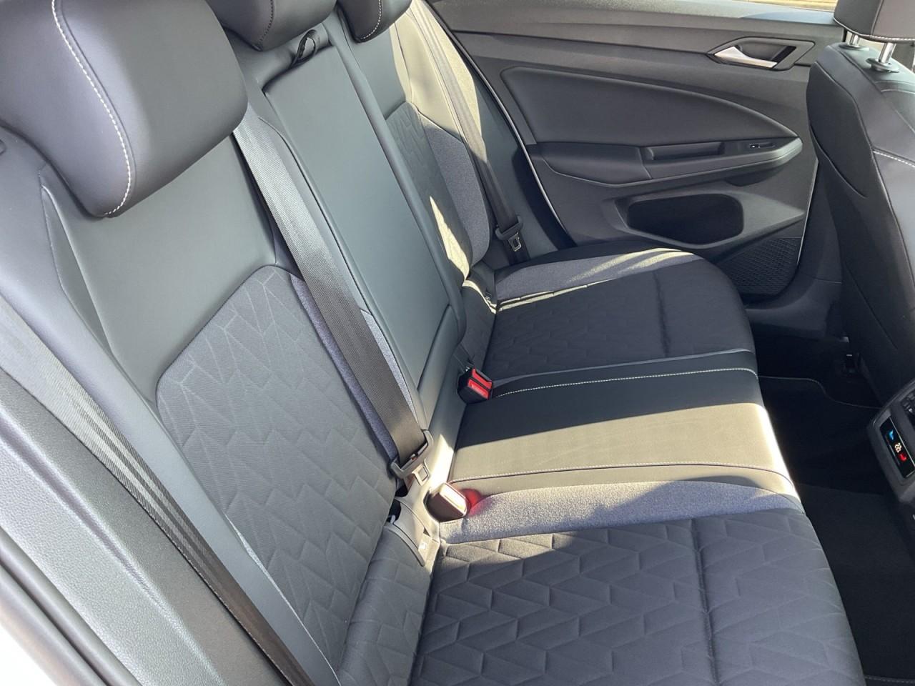 Volkswagen Golf VIII GOAL 1.5 eTSI OPF, DSG, Navi, LED-Plus, миниатюра 11
