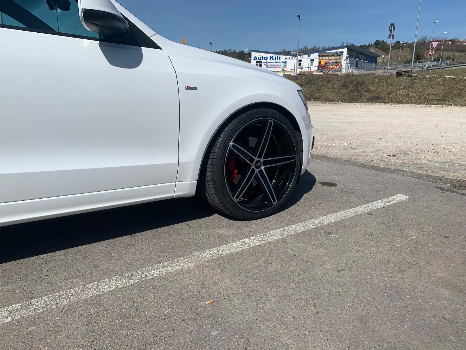 Audi Q5 3.0 TDI S tronic quattro -