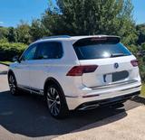 Volkswagen VW Tiguan 2.0 TDI 3x R-Line Vollausstattung - Volkswagen Tiguan: Vollausstattung