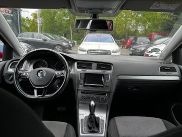 Volkswagen Golf - 7
