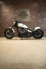 Harley-Davidson Softail Breakout 114 BREAKOUT CUSTOM BIKE - HARLEY-DAVIDSON SOFTAIL CUSTOM