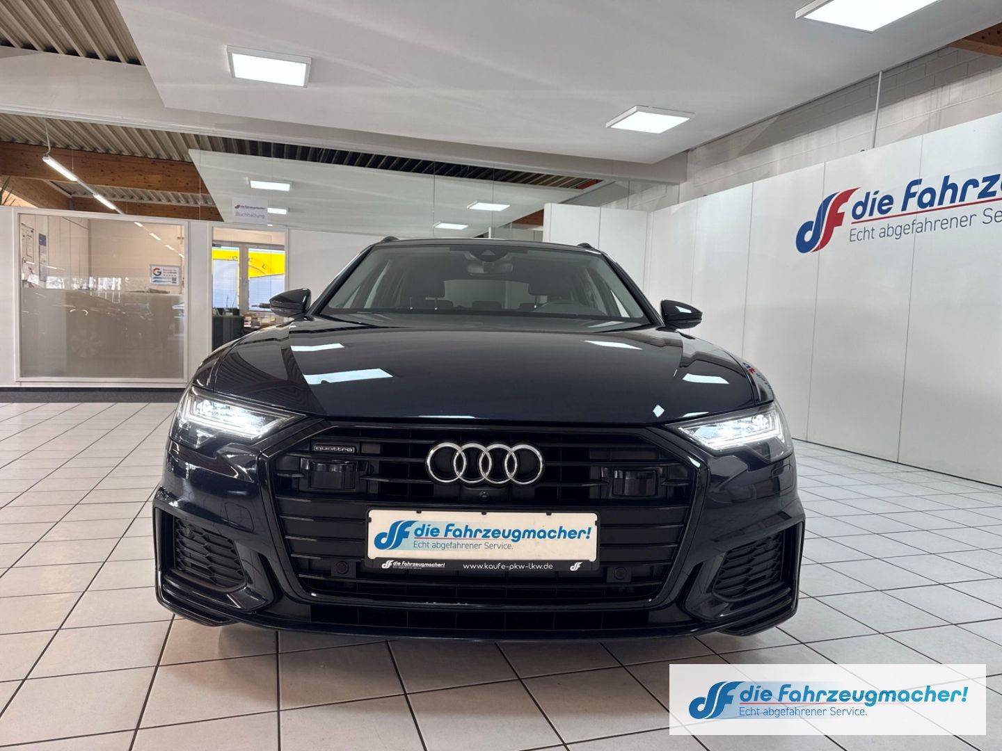 Fahrzeugabbildung Audi A6 Avant 50 TDI quattro sport S-Line Luftfederun