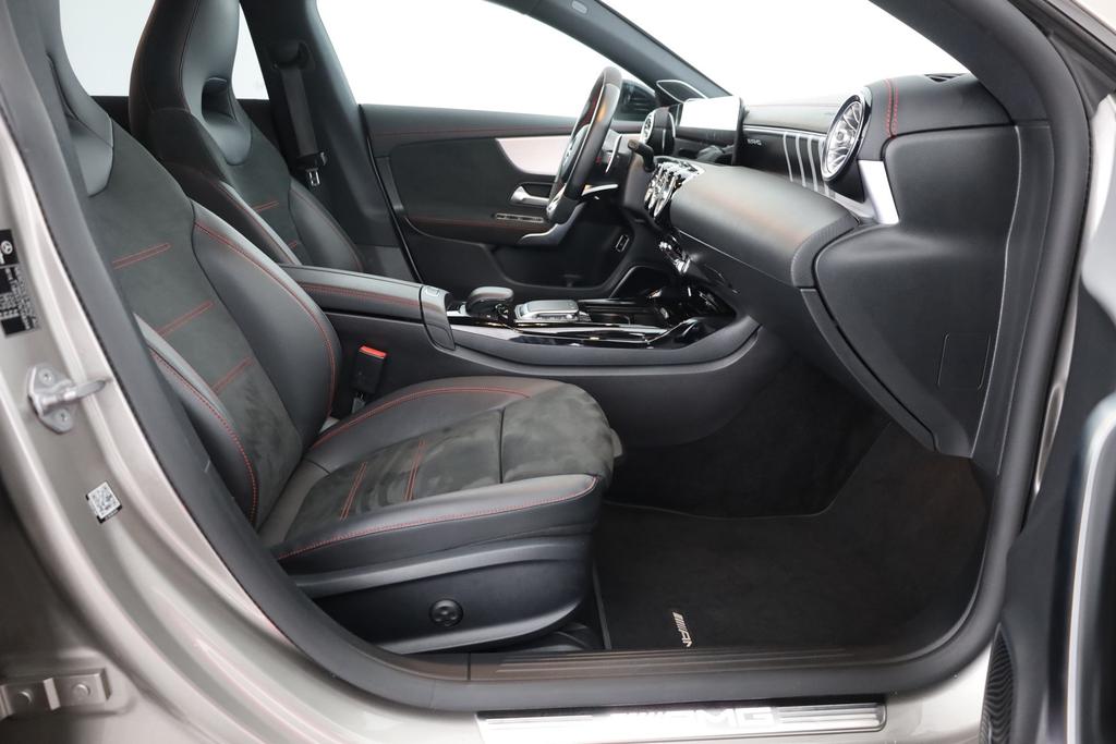 Mercedes-Benz CLA 45 AMG Shooting Brake