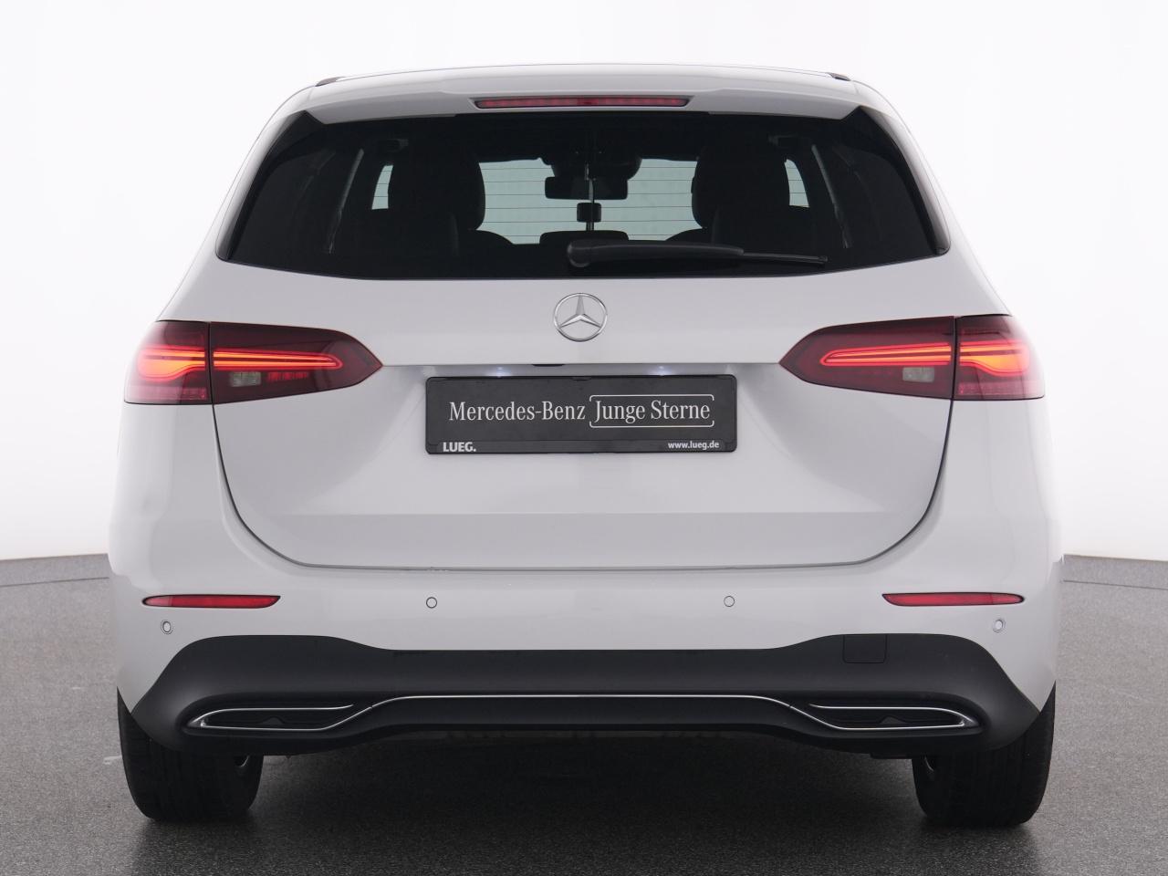 Mercedes-Benz B 180 Progressive+NavPrem+MBeam+Pano+EHeck+RFK