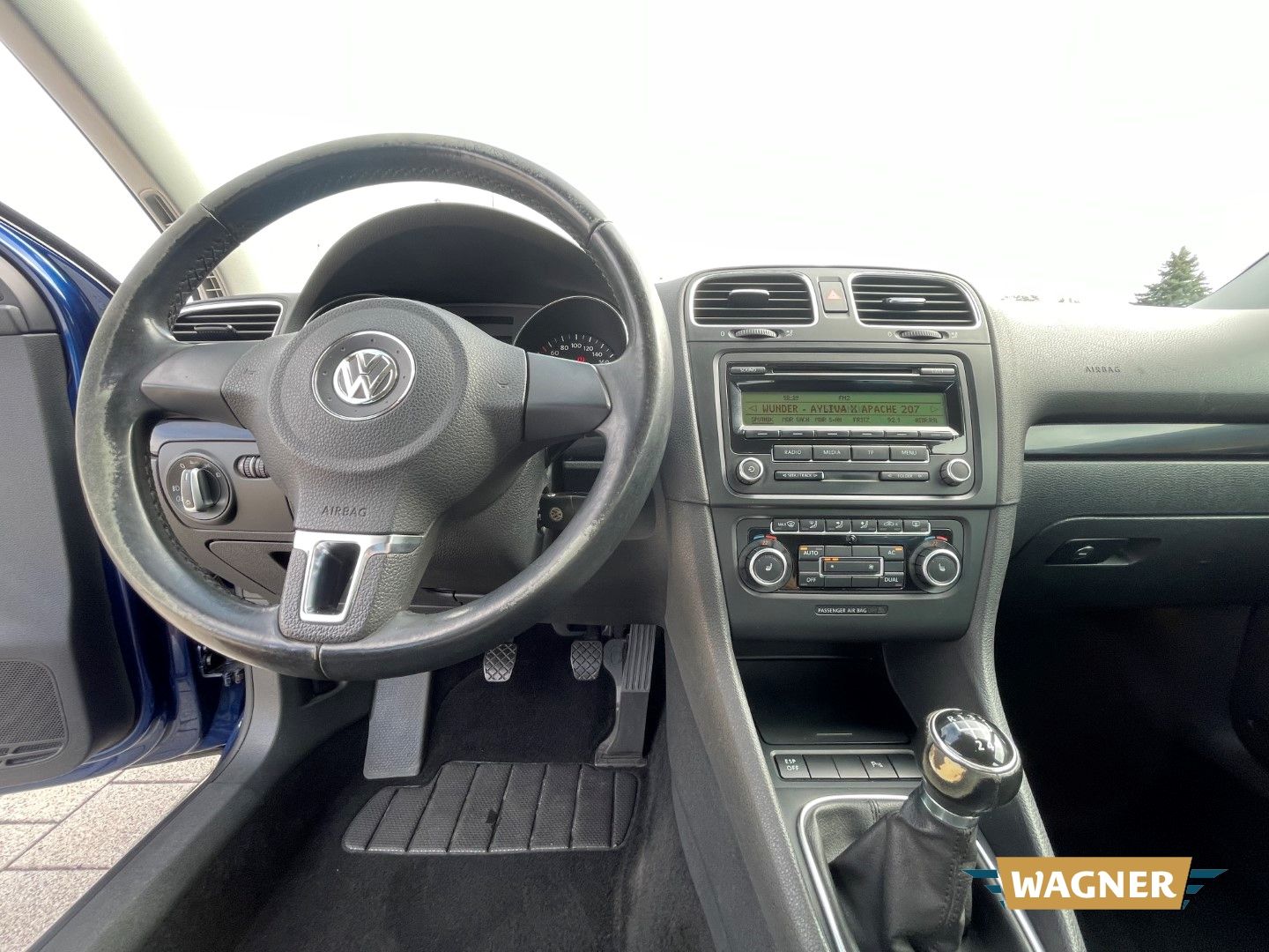 Fahrzeugabbildung Volkswagen Golf VI Comfortline 1.6 Klimaautomatik