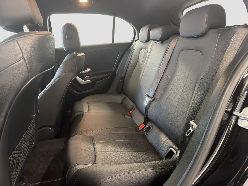 Fahrzeugabbildung Mercedes-Benz A 180 d Kompaktlimousine Progressive*Kamera*LED