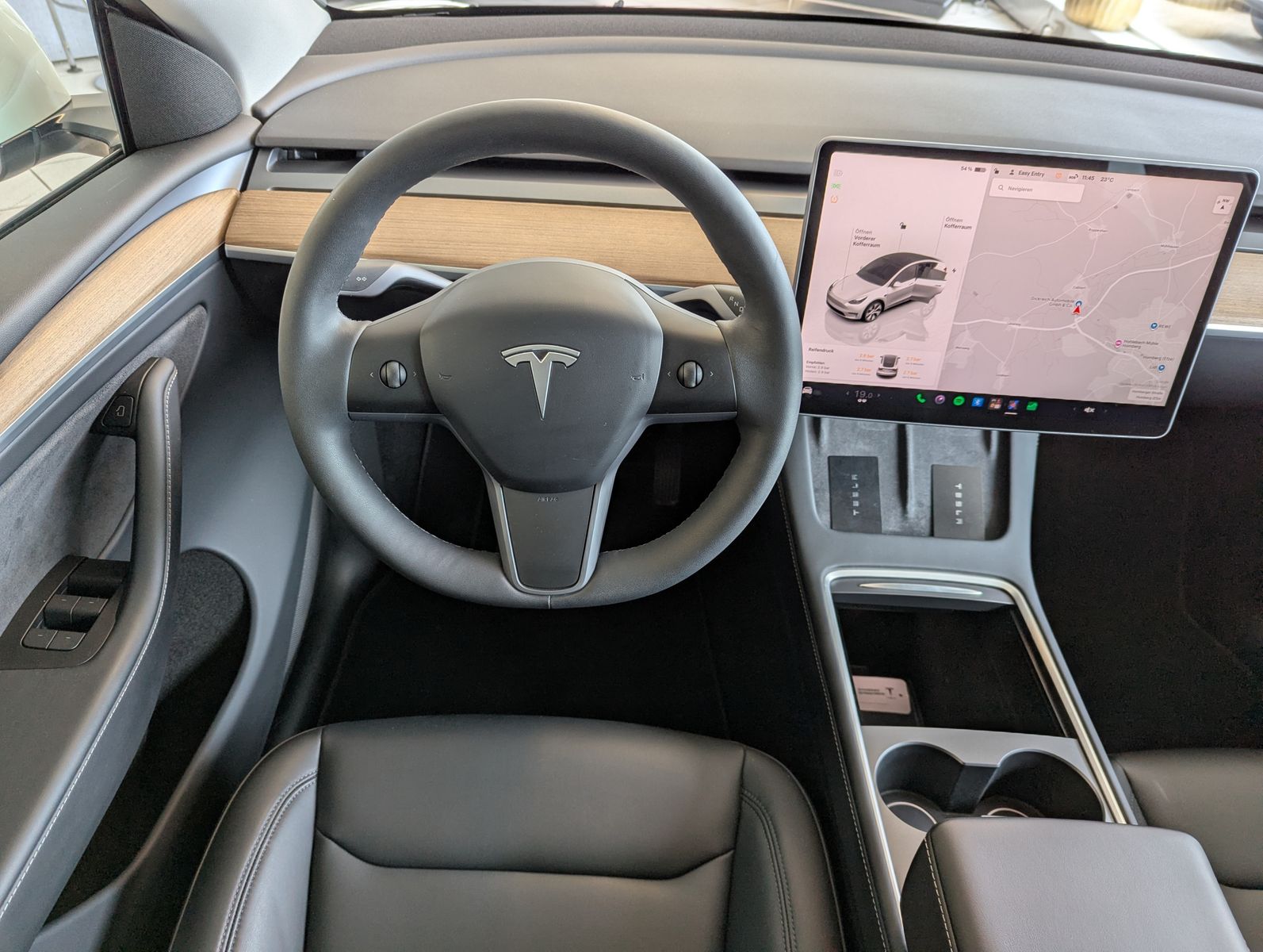 Tesla Model Y Long Range Dual AWD EAP AHK SOH-93,7% foto 22