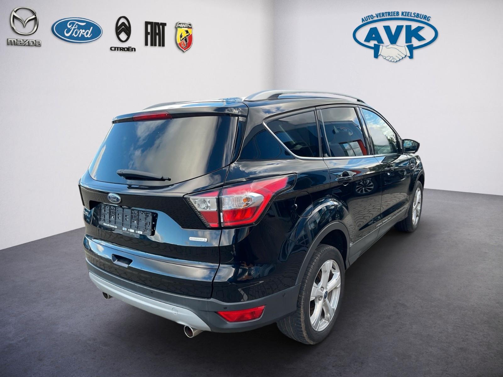 Ford Kuga Titanium Anhängerkupplung Panoramadach