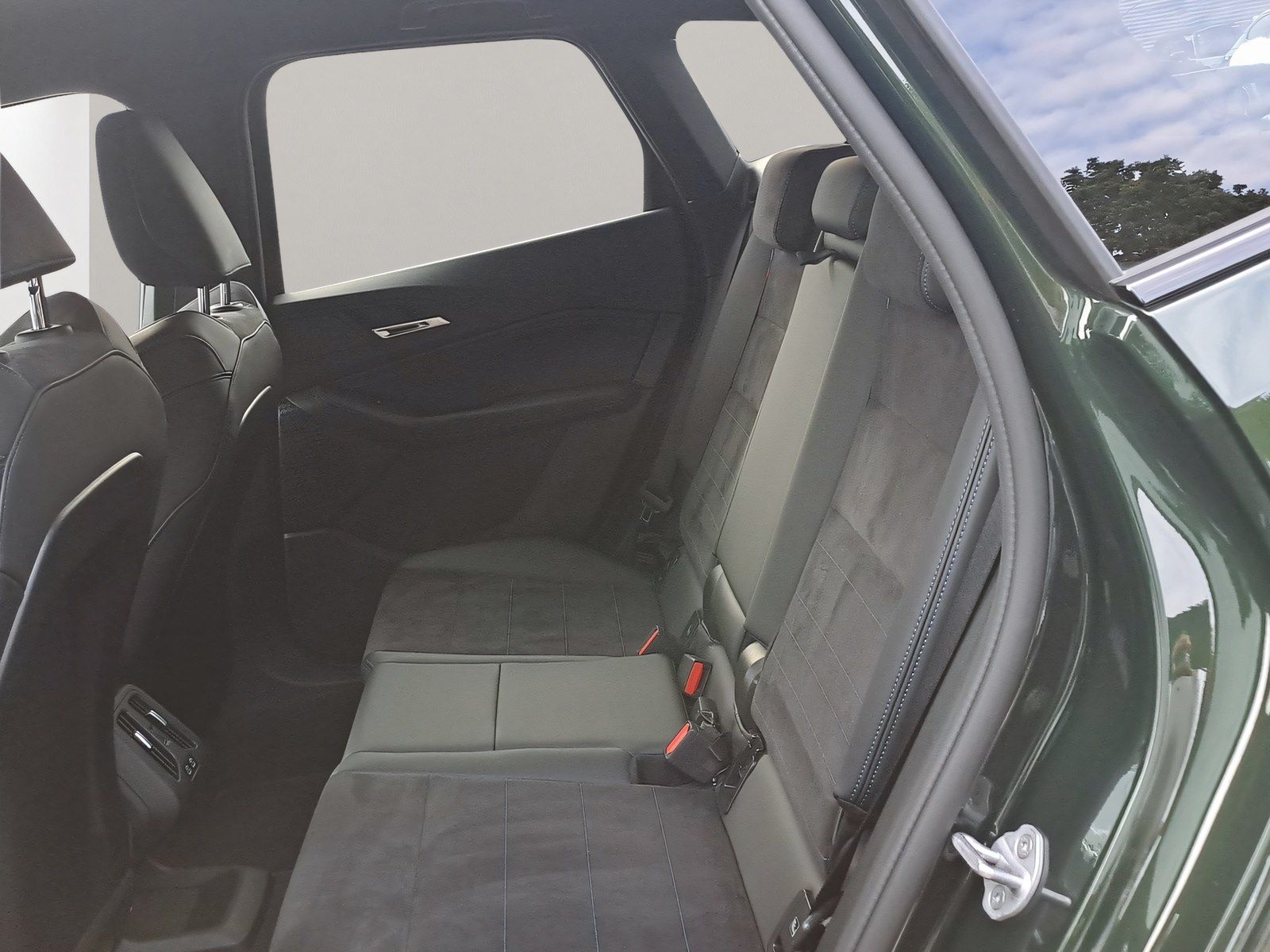 BMW 220 Active Tourer - Bild 9
