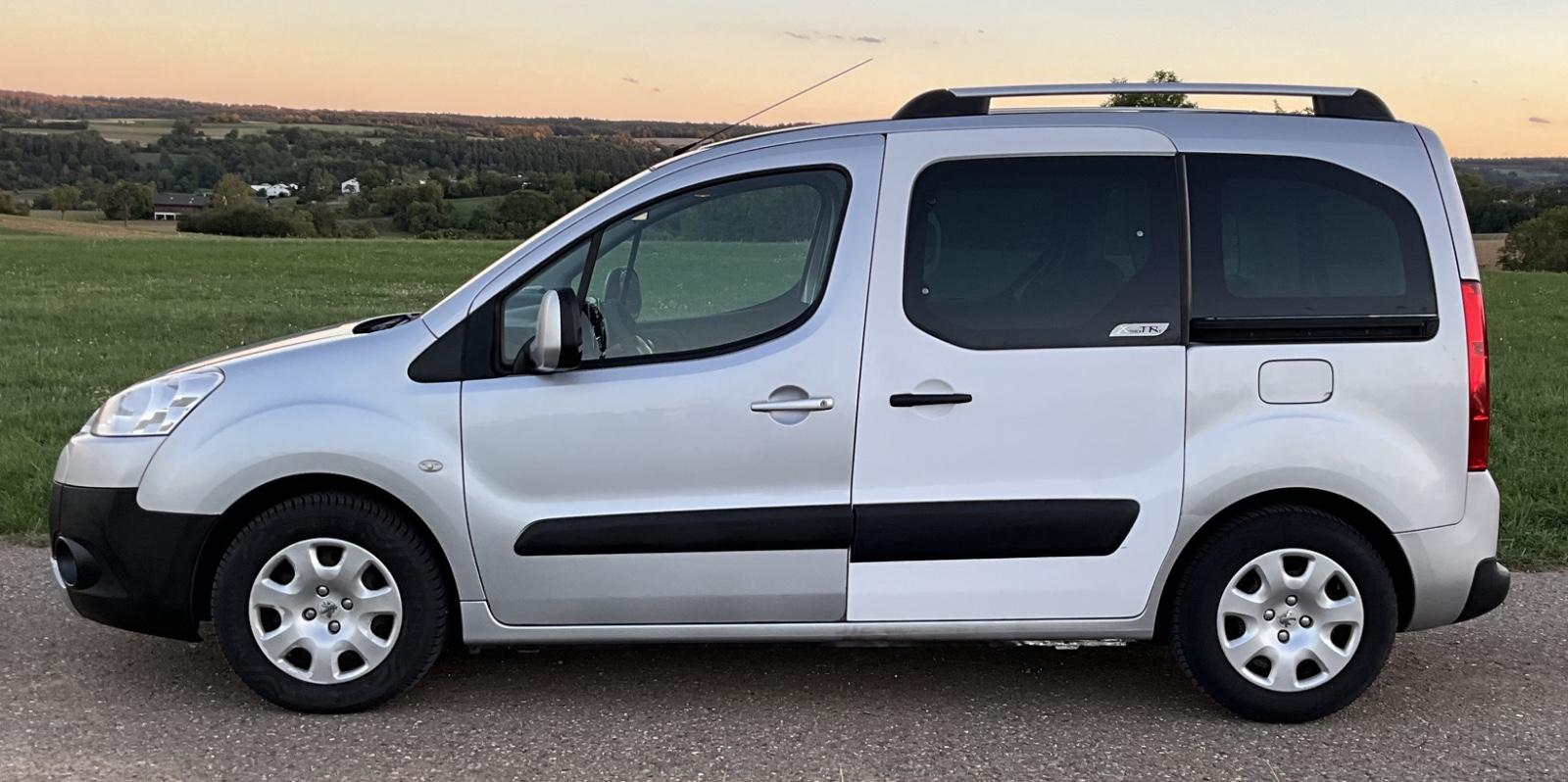 Peugeot Partner 2010 — photo 8