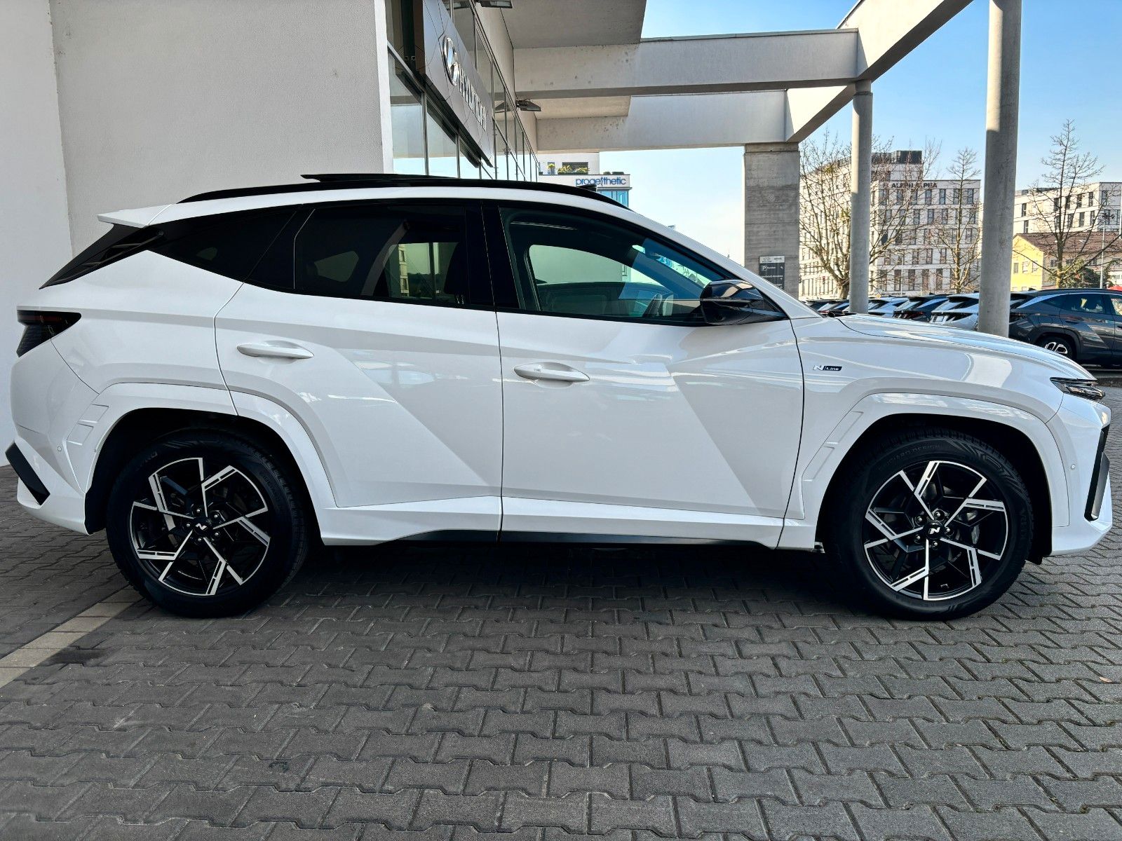 Fahrzeugabbildung Hyundai Tucson MY25 N-Line 4WD Sitzpaket/Panorama/360°!