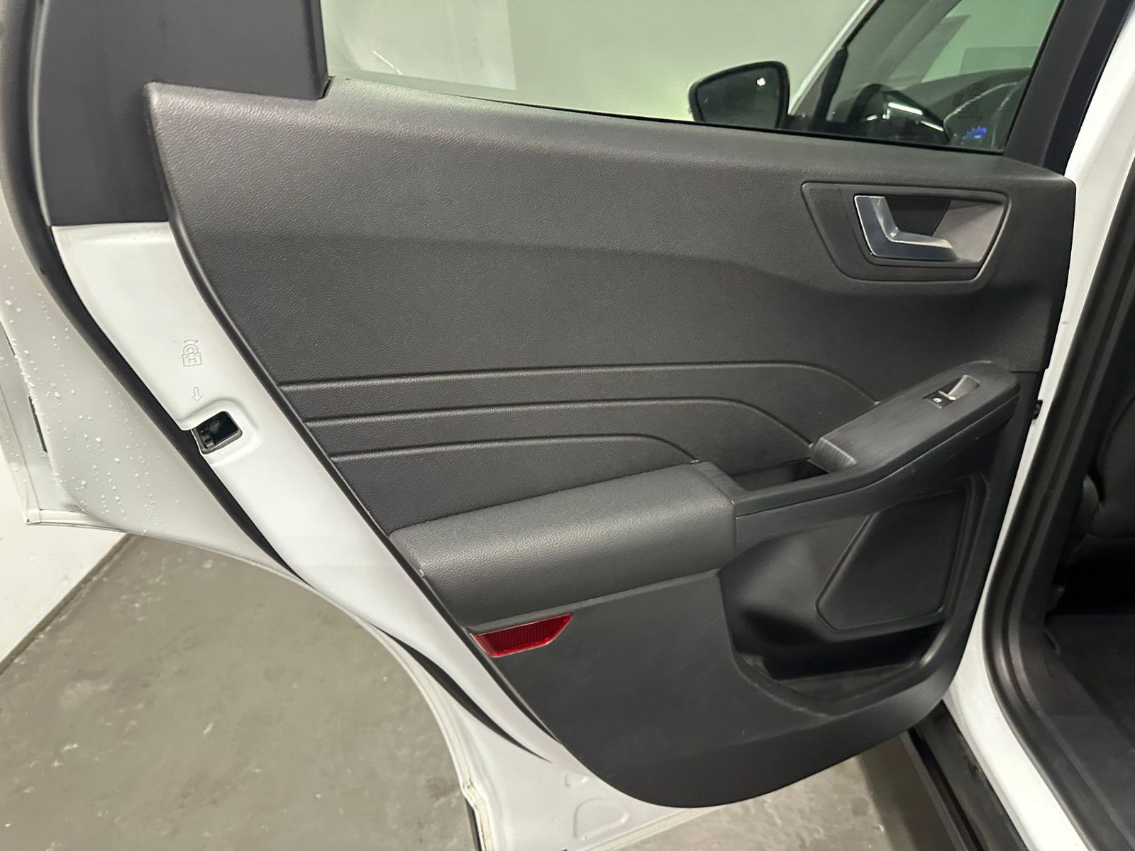 Fahrzeugabbildung Ford Kuga 2.0 4 x 4 EcoBlue Titanium AHK*WINTER-PA