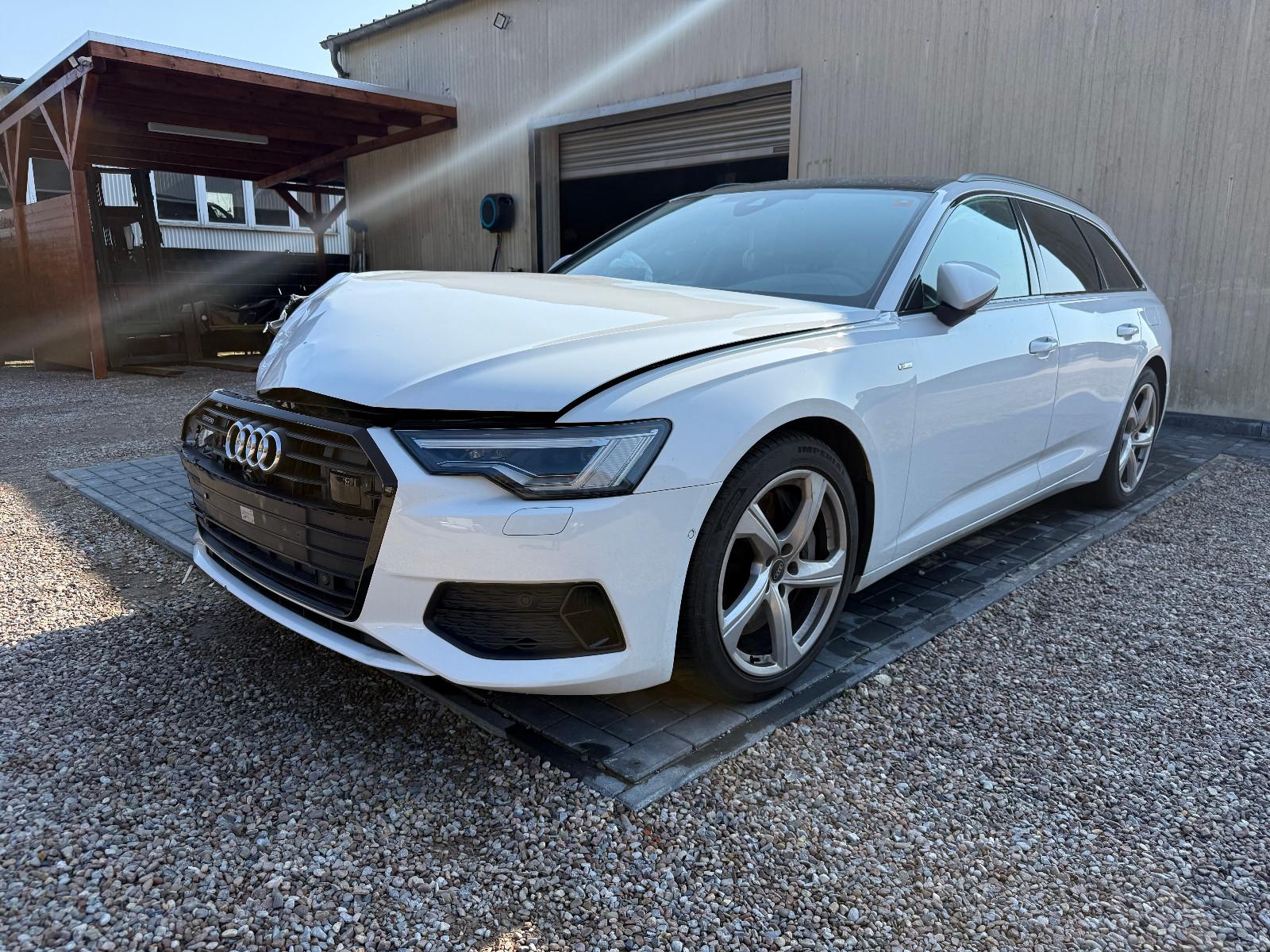 Audi A6 Avant 50TFSIe quat. S-lineSport Plus Panorama