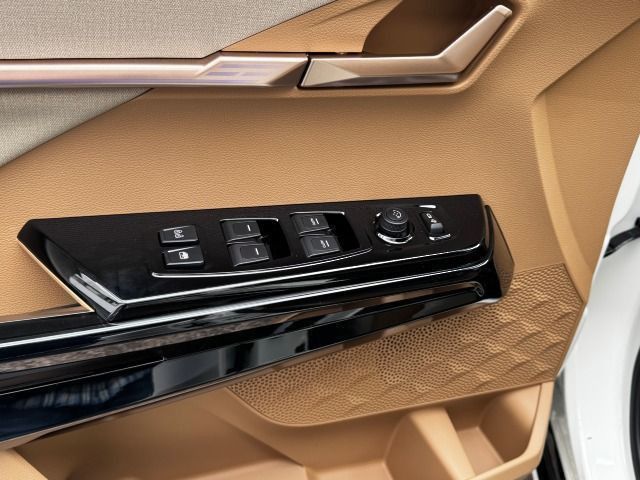 Fahrzeugabbildung KGM Actyon LUX neues Modell 1.5 GDi Vollausst.