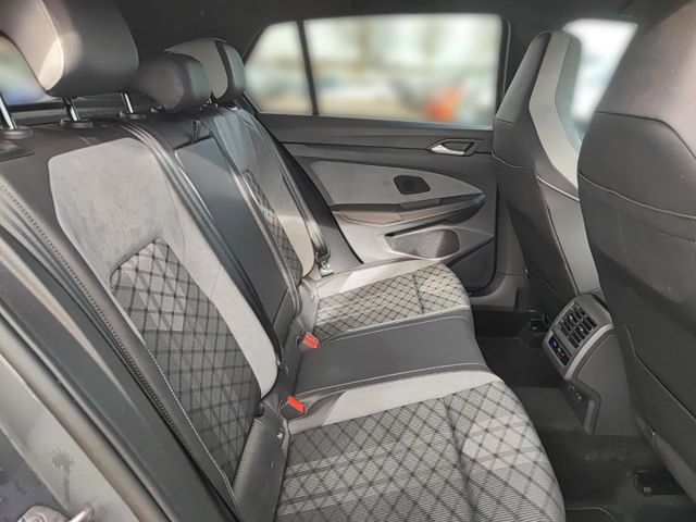 Golf 8 VIII R-Line 4Motion 2.0 TSI