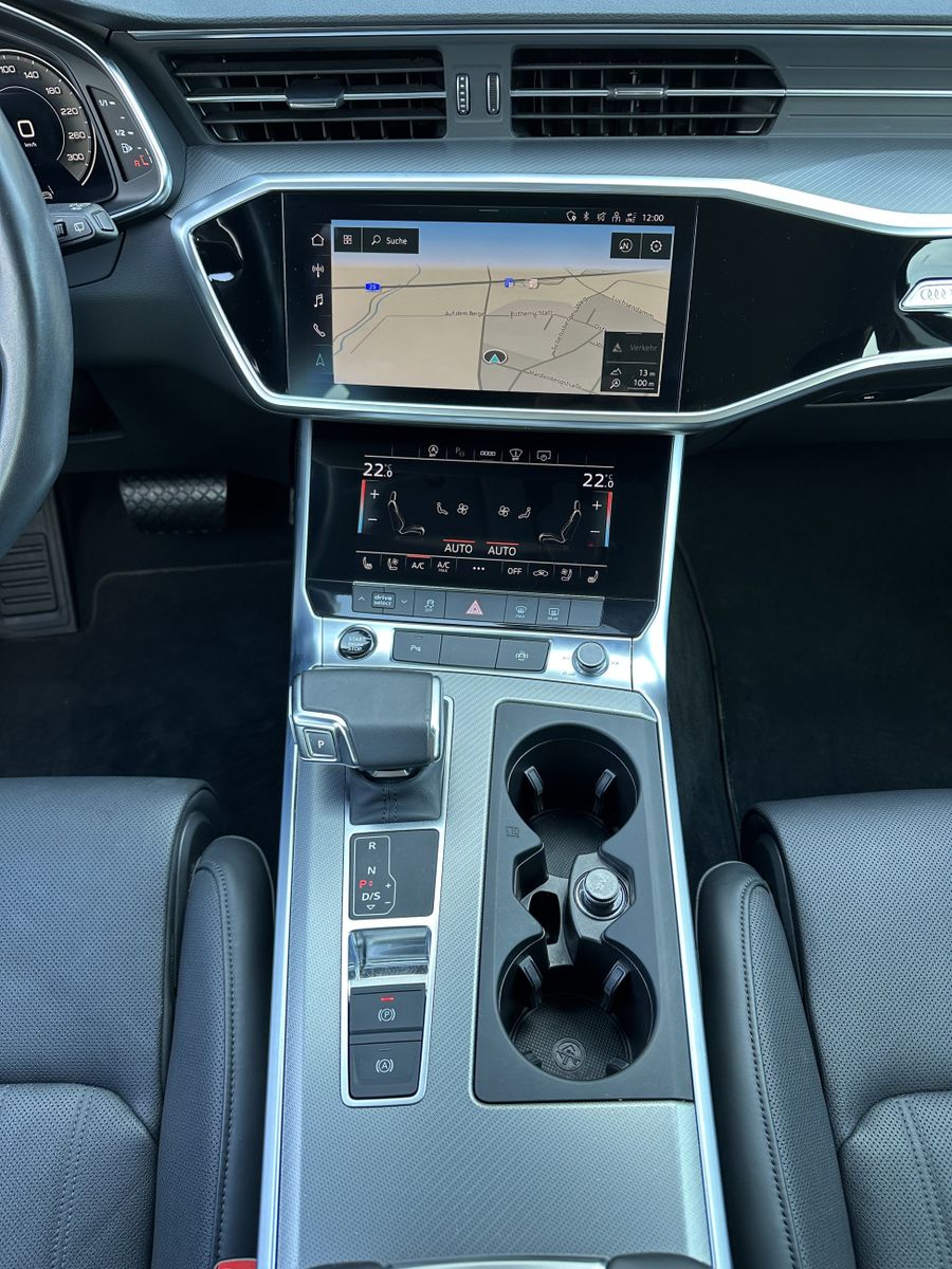 Fahrzeugabbildung Audi A6 Avant 40 TDI Sport NAV+LED+AHK+B&O+HUD+KAM+VC
