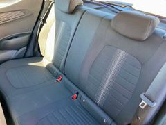 Fahrzeugabbildung Hyundai i10 1.0 KLIMA SHZ LRHZ ALLWETTER PDC BLUETOOTH