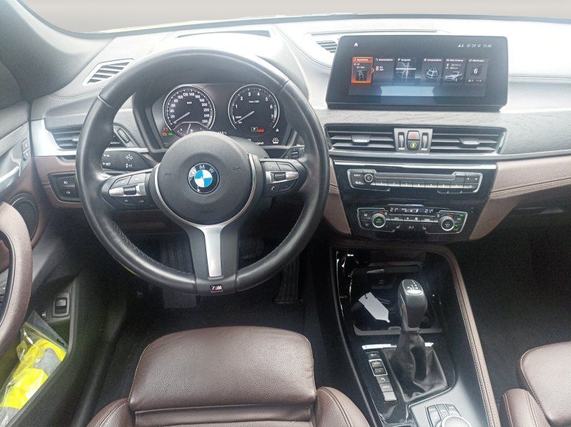 Fahrzeugabbildung BMW X1  xDrive25e  Sport Line