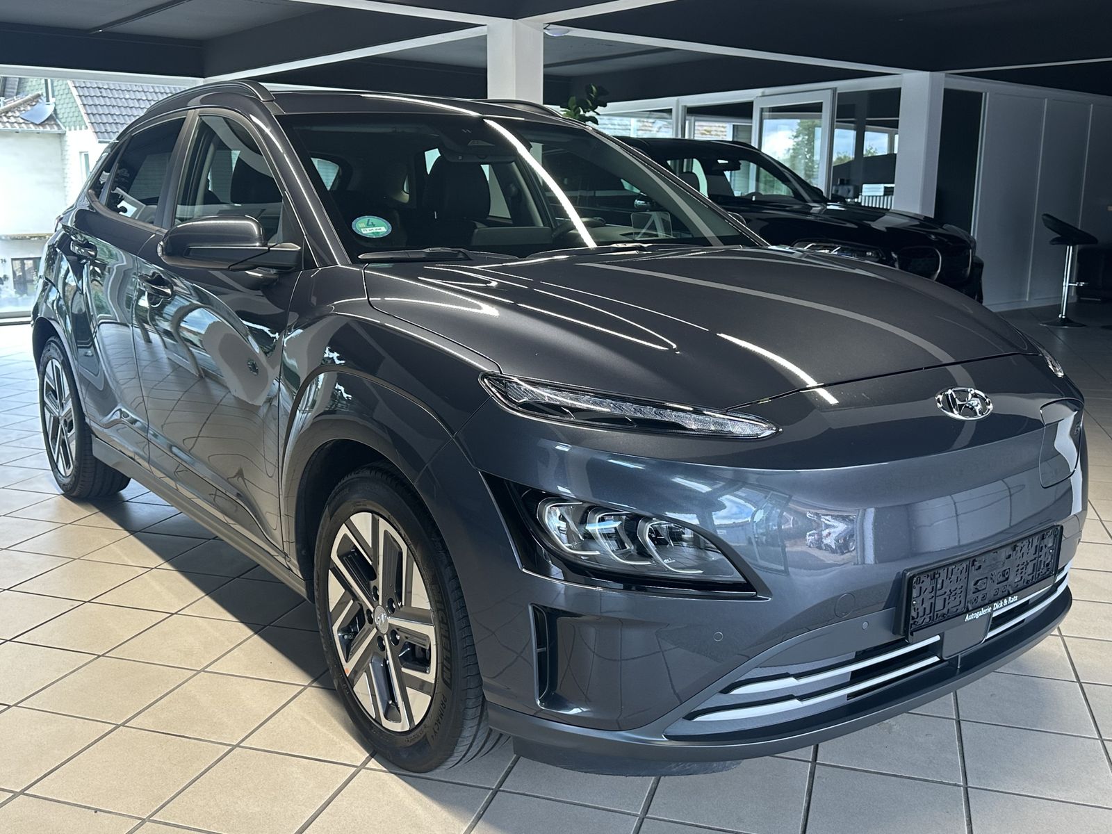 Hyundai Kona Elektro Prime LED HUD NAV S-DACH LEDER 64KW