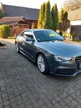 Audi Cabriolet S-line quattro - Audi Cabriolet mit Benzin-Antrieb: Automatik