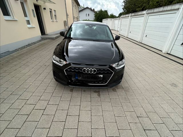 AUDI A1 30 TFSI advanced Sportback advanced virt Cock