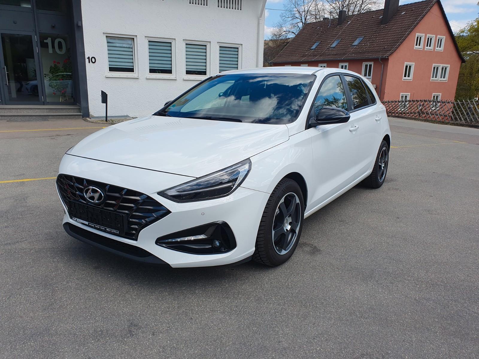 Hyundai i30 Edition 30+ Automatik Sehr sauber