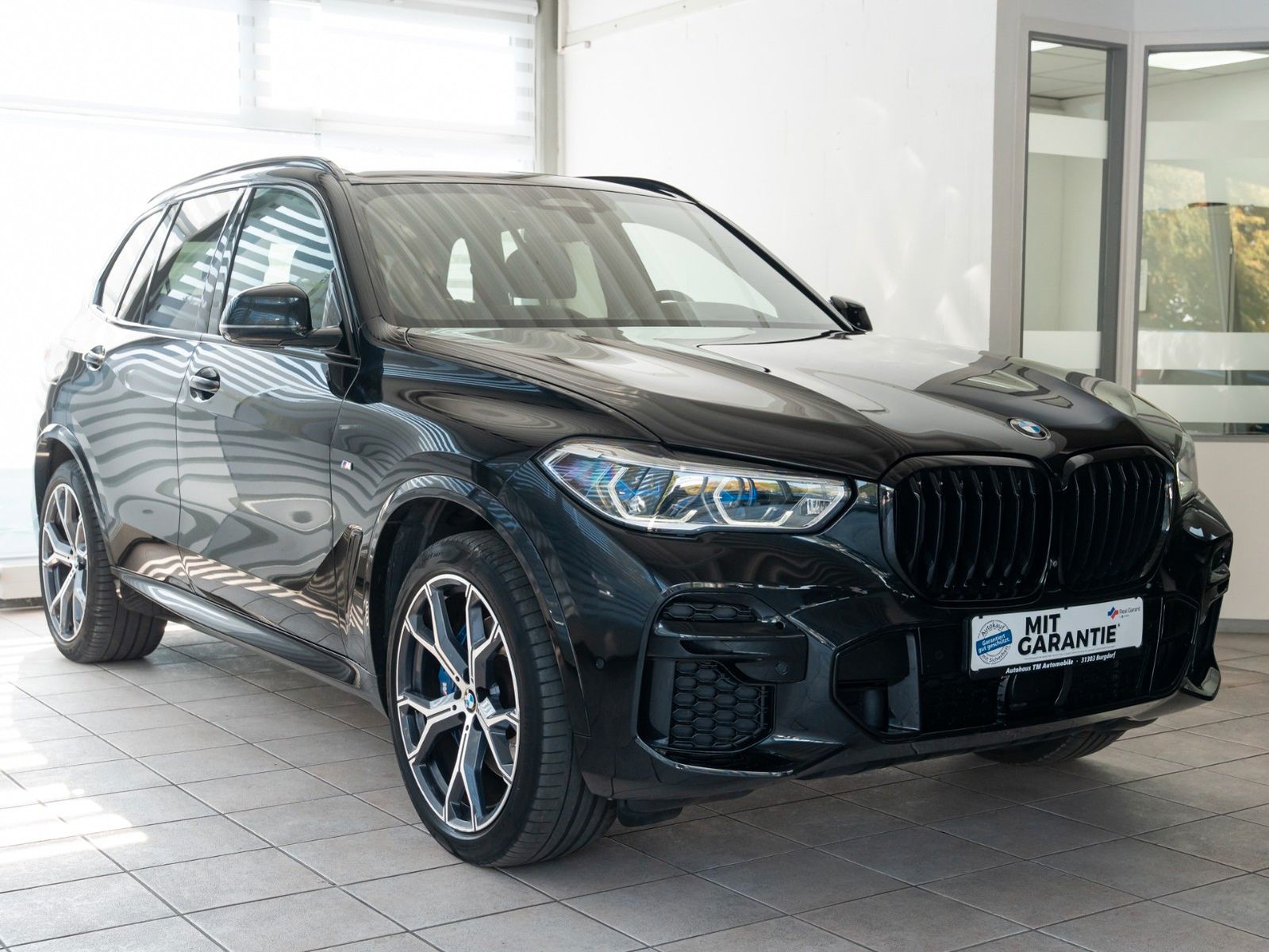 BMW X5 xD30d M Sport PANO 360° LASER HUD ACC StandH. imagem 3